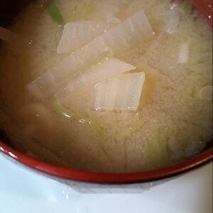 大根・白菜・ねぎの味噌汁